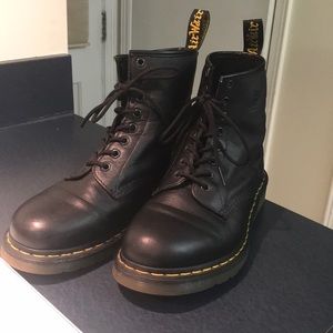 Dr. Marten Leather Combat Boots